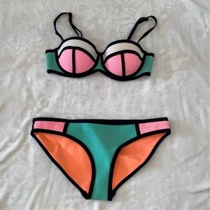 TRIANGL bikini set